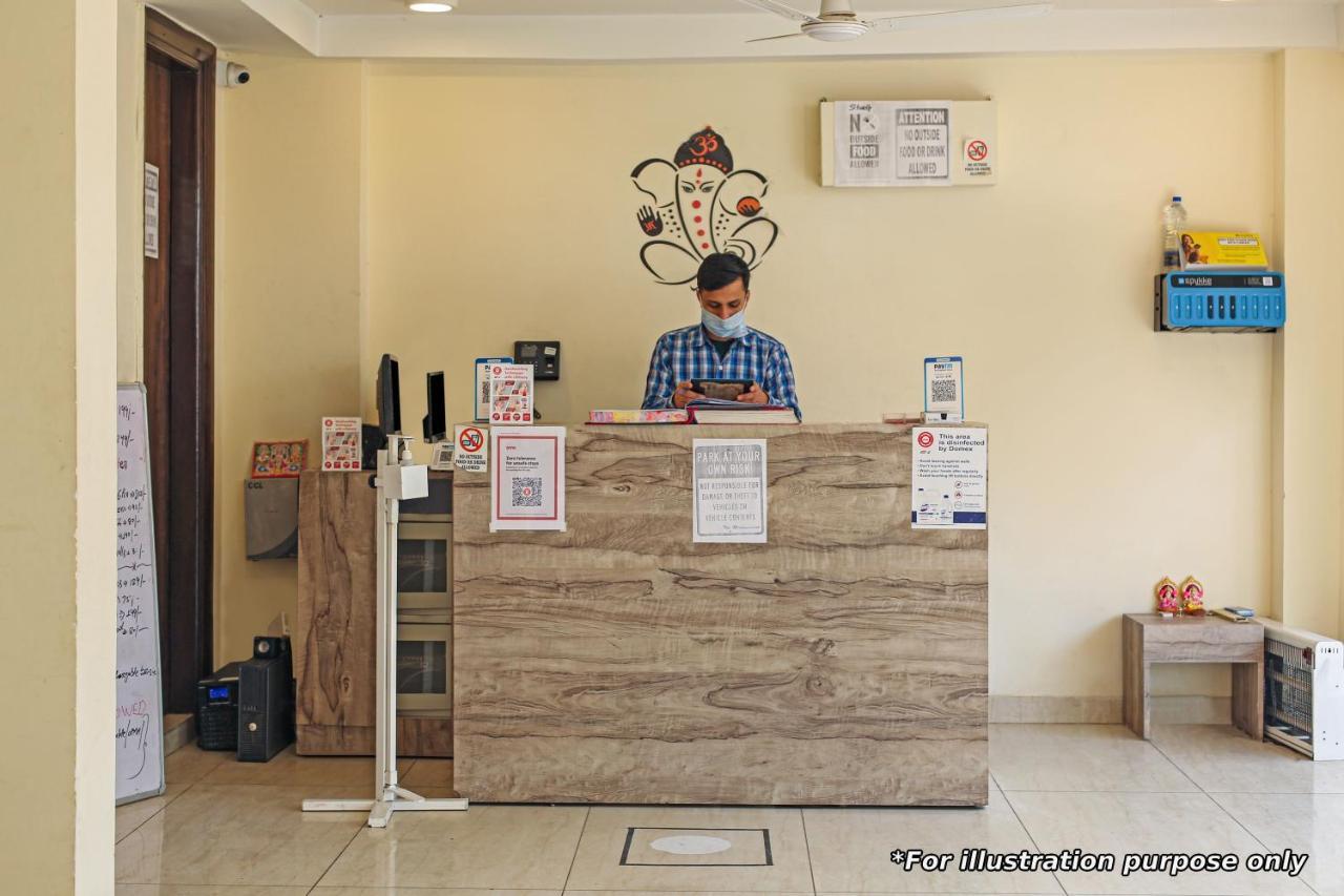 ホテル Oyo Flagship 13885 Metro Residency ムンバイ エクステリア 写真