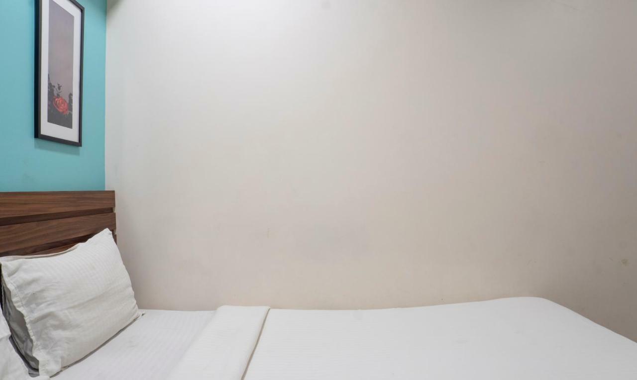 ホテル Oyo Flagship 13885 Metro Residency ムンバイ エクステリア 写真